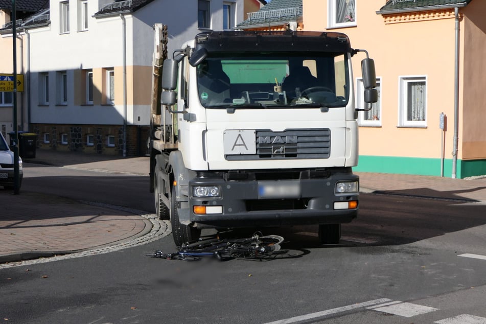 Zum Unfallhergang wird noch ermittelt.