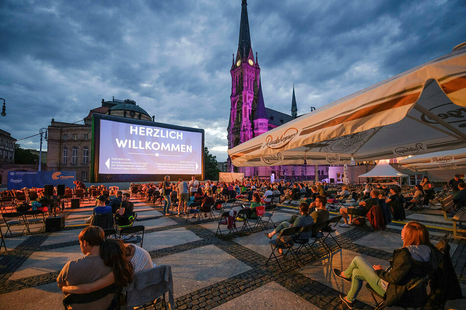 Mit Abstand(sregeln) weniger Besucher: Auch die Filmnächte auf den Theaterplatz kämpfen im Ausnahme-Jahr 2020.
