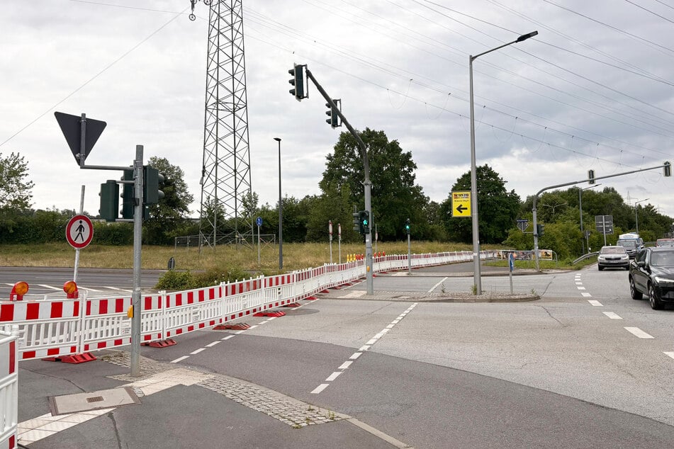 Auch Autofahrer von der Autobahn, die zur Michaelisstraße wollen, sind derzeit gezwungen, einen Umweg in Kauf zu nehmen.