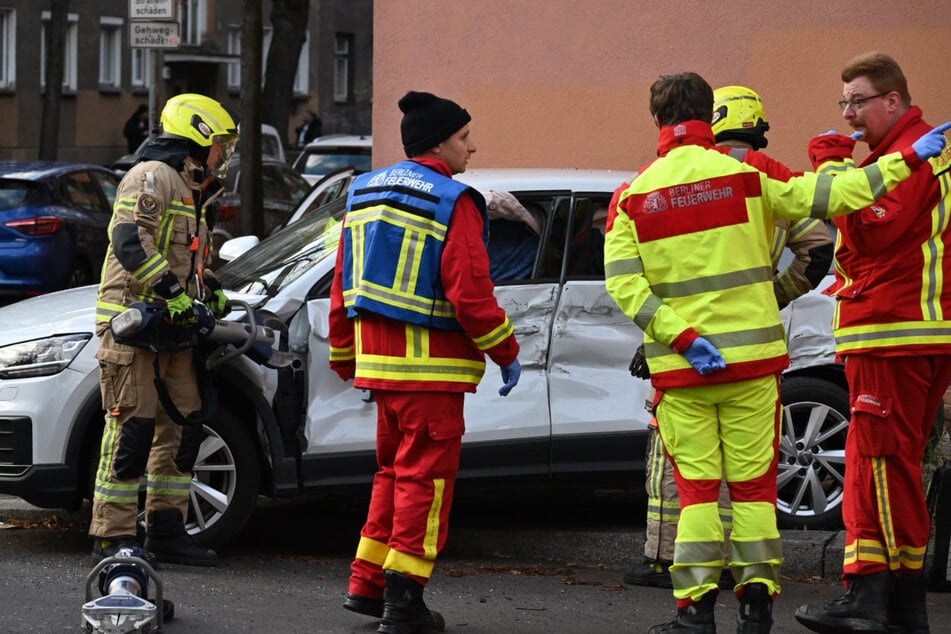 Zur Befreiung brauchte die Feuerwehr ein hydraulisches Gerät.