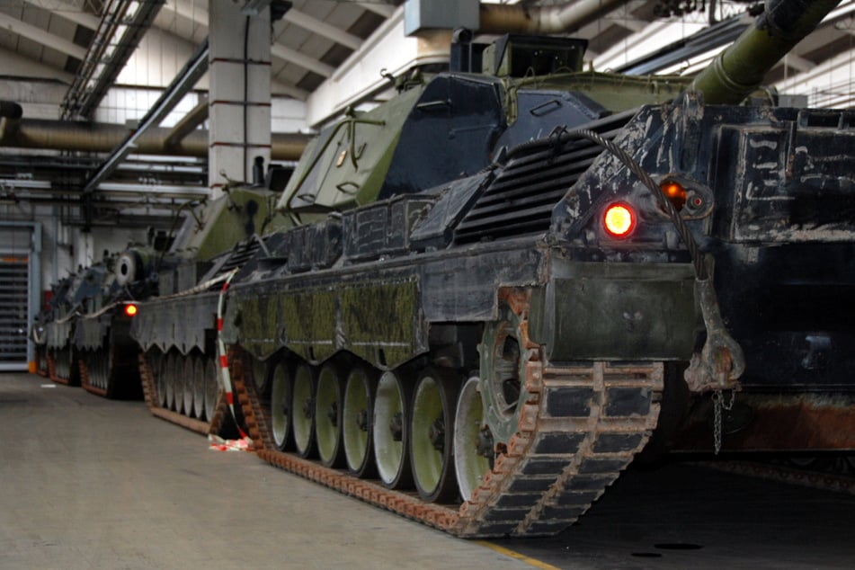 Waffenschmiede aus NRW will alte Leopard-Panzer für die Ukraine aufbereiten