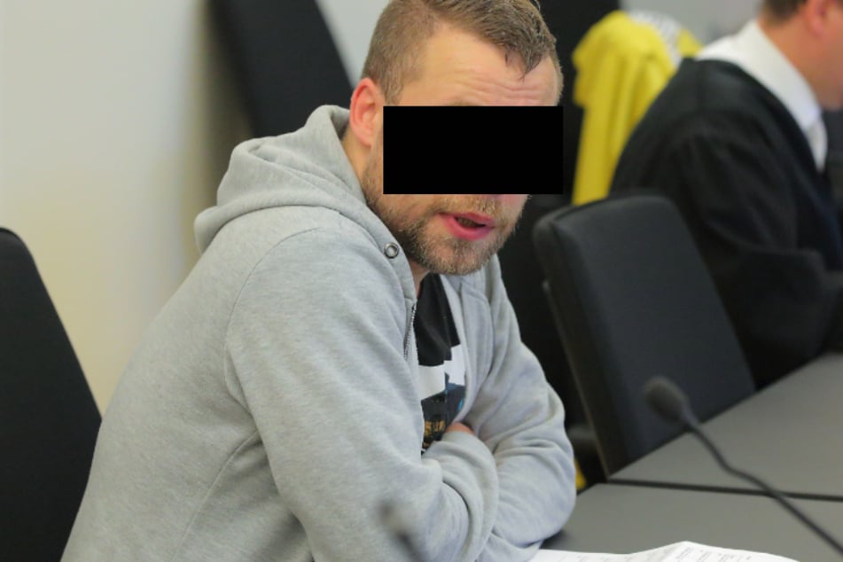 Hobby-Lyriker Bernd K. (36) hat offenbar keinerlei Erinnerungen mehr an seine Tat.