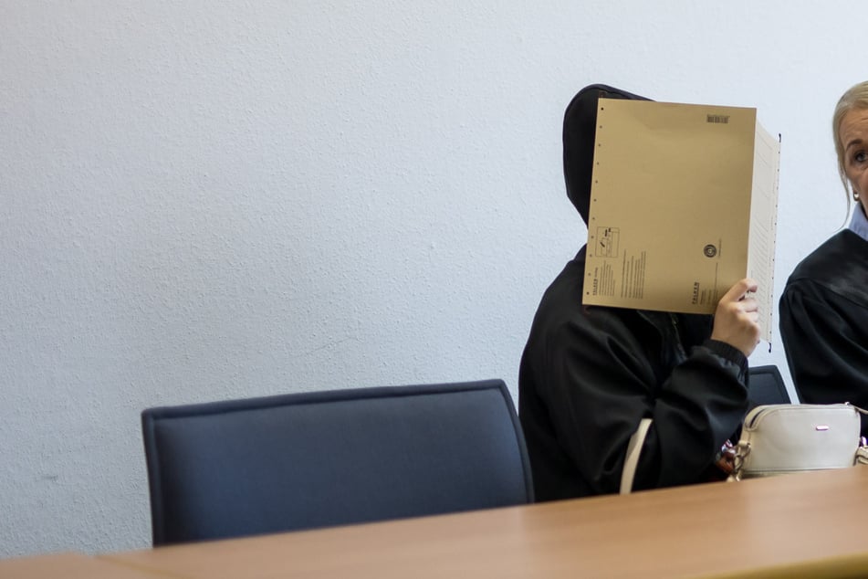 Hat sie den kleinen Ben getötet? Mutter (24) wehrt sich gegen Vorwürfe: "Habe meinen Sohn nicht geschüttelt"