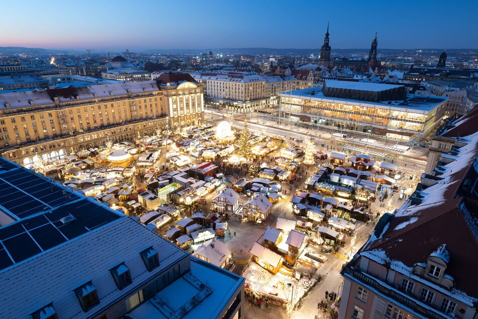 120.000 Liter Glühwein: Der Dresdner Striezelmarkt übertrifft die Erwartungen