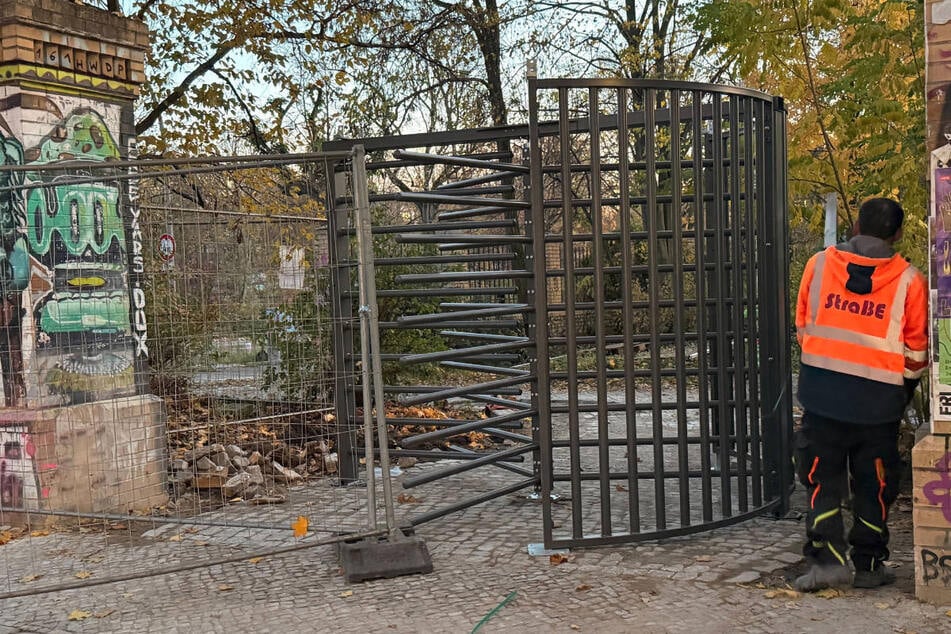 Die gestohlene Drehtür vom Görlitzer Park ist gefunden worden. (Archivfoto)