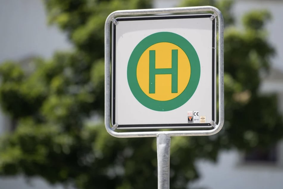 Wer in Erfurt mit dem Bus fahren will, kann künftig nur noch digital bezahlen. (Symbolfoto)