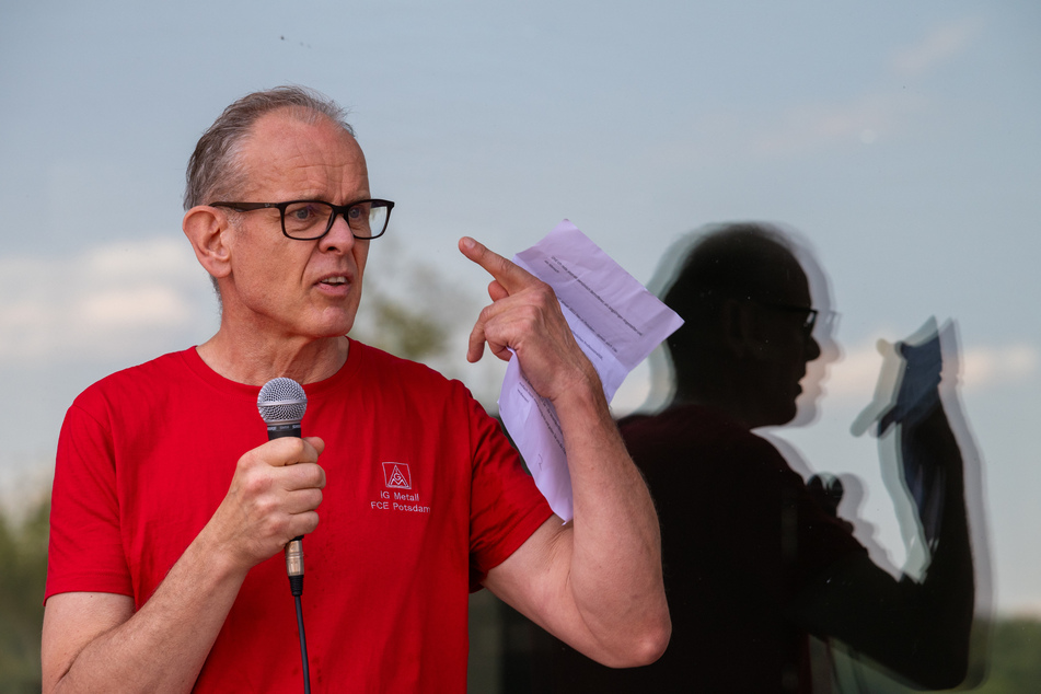 Betriebsratsvorsitzender Anno Stake versteht trotz zufriedener Kunden nicht das geplante Aus des Standortes in Potsdam.