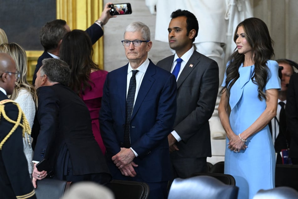 Vivek Ramaswamy (second from r.) stepped down from the DOGE in favor of a run for the Governorship of Ohio.