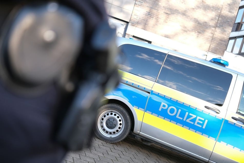 Die Polizei setzte einen 20-Jährigen fest. (Symbolfoto)