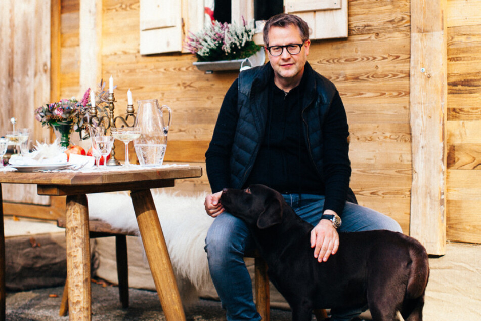 Die Küche ist das Revier von Sternekoch Stefan Hermann. Sein Hund hat da allerdings keinen Zutritt.