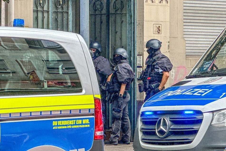 Die Polizei rückte mit zahlreichen Kräften an.