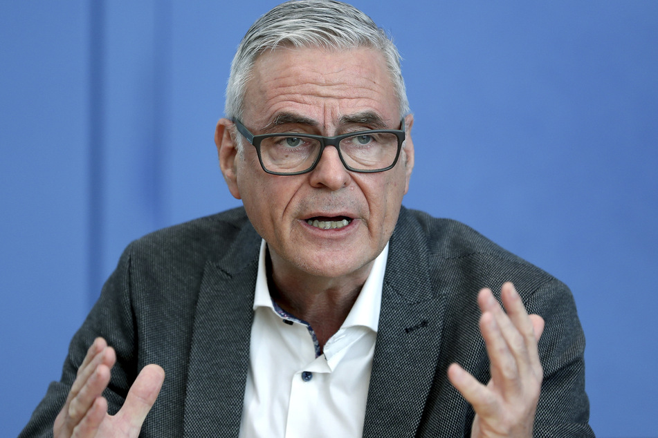 Uwe Janssens ist der Präsident der Deutschen Interdisziplinären Vereinigung für Intensiv- und Notfallmedizin (DIVI).