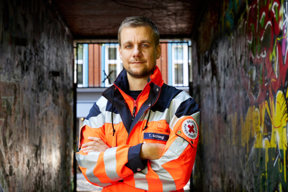 Das ist die neue Berufsbekleidung von Tobias Schlegl (42).