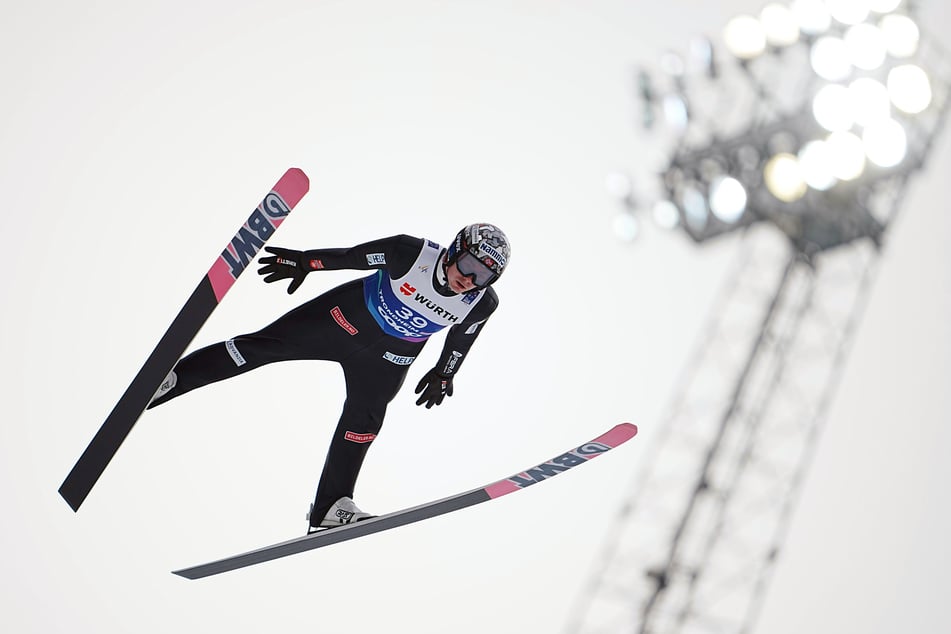 Der norwegische Skispringer Marius Lindvik (26) war bei der WM im Zuge des Anzug-Skandals disqualifiziert worden.