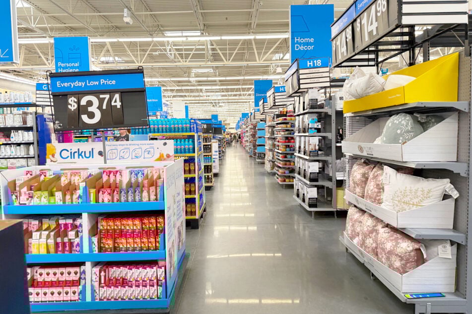 Here you can find the best Walmart Deals for your skincare routine