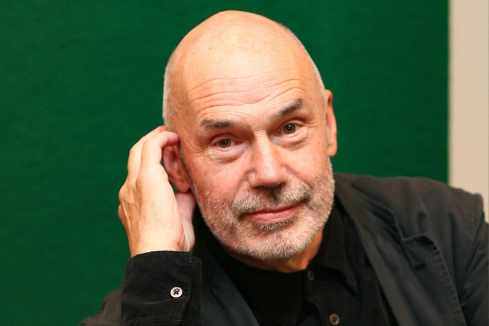 Prof. Peter Kulka ist im Jahr 2024 verstorben.