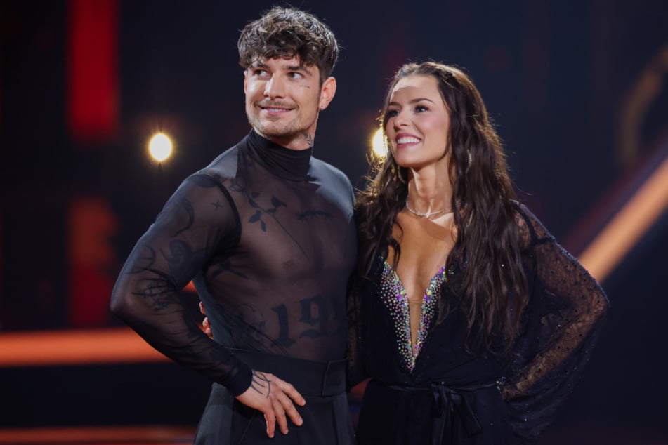 Bei ihren Auftritten in der TV-Show - hier mit ihrem letzten Tanzpartner Willi Banner (31) - trug die Wahl-Hamburgerin stets Kontaktlinsen.