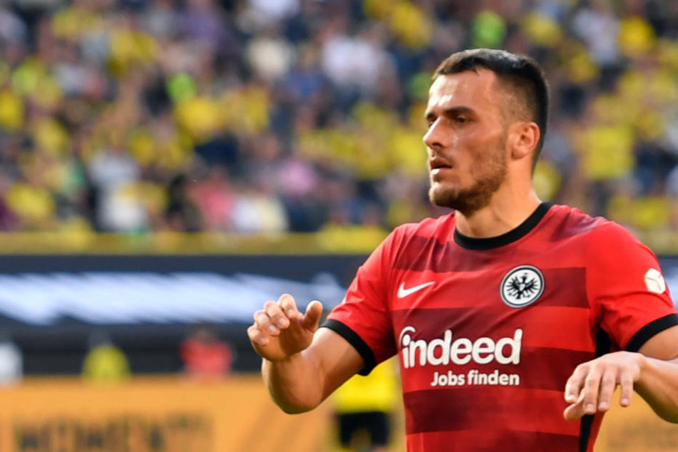 Der Medienbericht rückt das verweigerte Training von Filip Kostic (28) in ein anderes Licht.