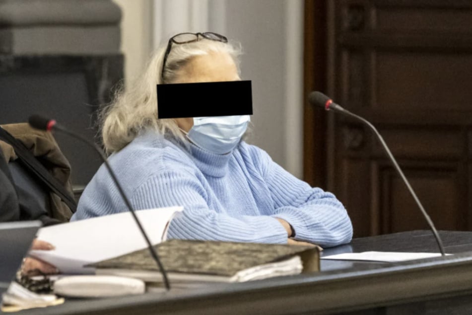 Ramona M. wurde zu einem Jahr und sechs Monaten Gefängnis verurteilt. Die Strafe wurde zur Bewährung ausgesetzt.