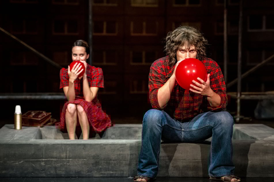 Inspiriert von Goethes Briefroman erzählt auch "Die neuen leiden des jungen W." eine Geschichte über Liebe und Sehnsucht.