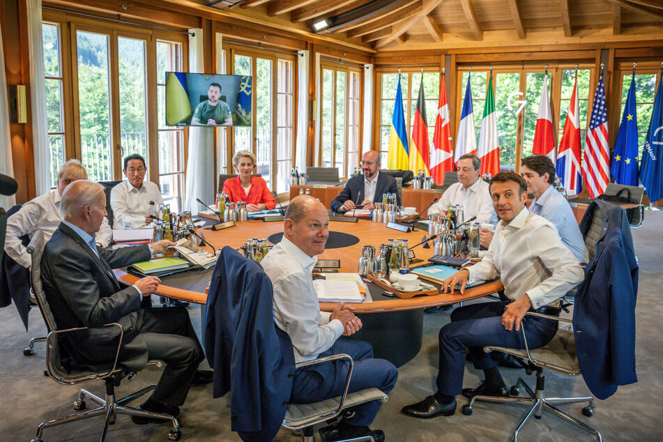 Die Staatschefs der G7 beim Gipfeltreffen in Elmau vom 26. bis 28. Juni. Die Ergebnisse würden dabei eine "entwicklungspolitische Handschrift" tragen, so das Fazit.