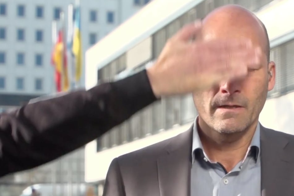 Nach TV-Duell Höcke gegen Voigt: Reporter in Liveschalte angegriffen!