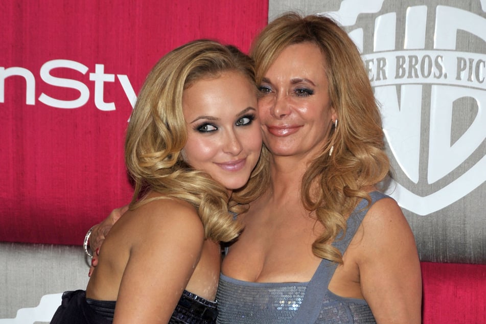 Hayden Panettiere (l.) und ihre Mutter Lesley Vogel (70) hatten zuletzt keinen Kontakt mehr. (Archivfoto)