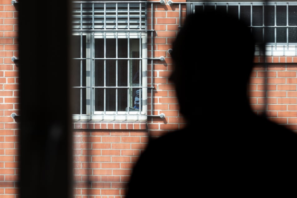 Wegen zweitem Abschiebegefängnis für NRW: SPD kritisiert Landesregierung