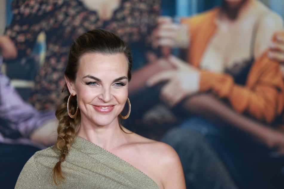 Promi-Expertin Annika Lau (46) ist ebenfalls dabei.