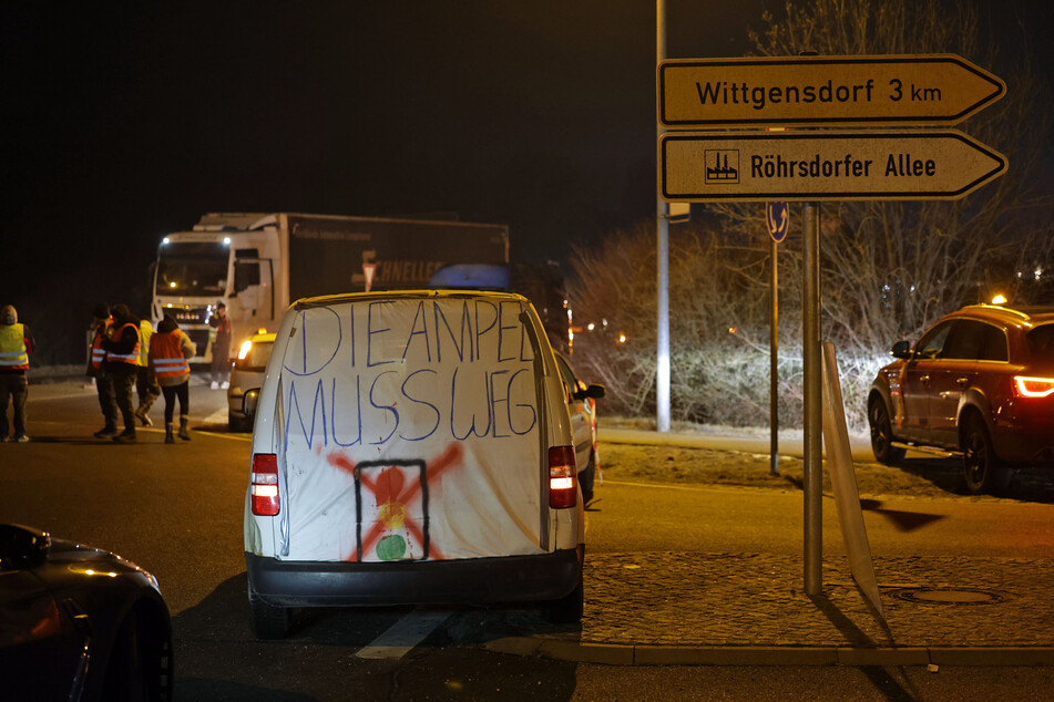 Proteste am frühen Donnerstagmorgen in Hartmannsdorf.