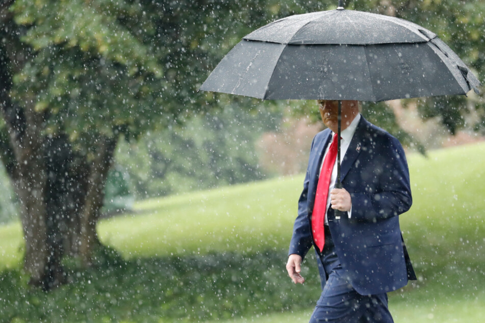 Donald Trump wird gefragt, ob er "Chef-Tröster" der Nation sein kann: Das ist seine Antwort