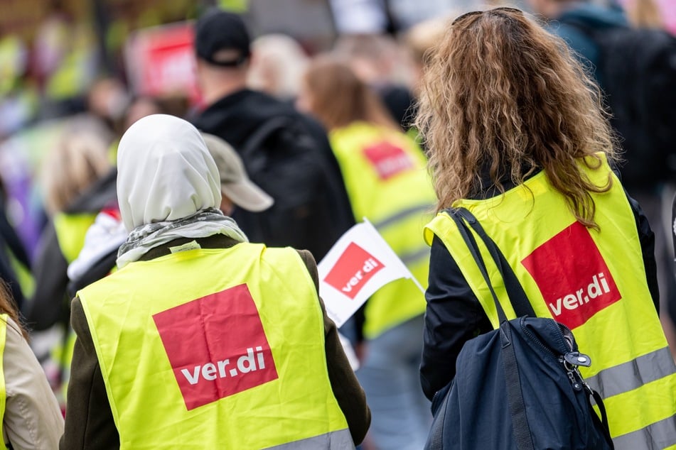 Die Gewerkschaft Verdi ruft auch am Mittwoch wieder zu Arbeitsniederlegungen in mehreren NRW-Städten auf. (Symbolbild)