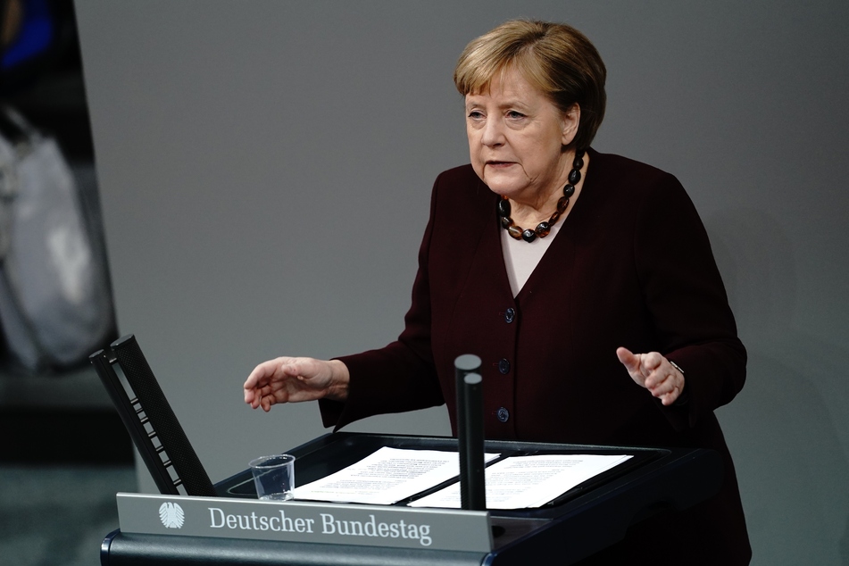 Bundeskanzlerin Angela Merkel (CDU) gibt am heutigen Donnerstag im Bundestag eine Regierungserklärung zur Bewältigung der Corona-Pandemie ab.