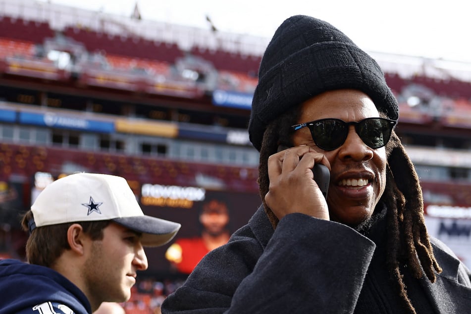 Jay-Z moves to squash rape lawsuit and issues furious attack on accuser's lawyer