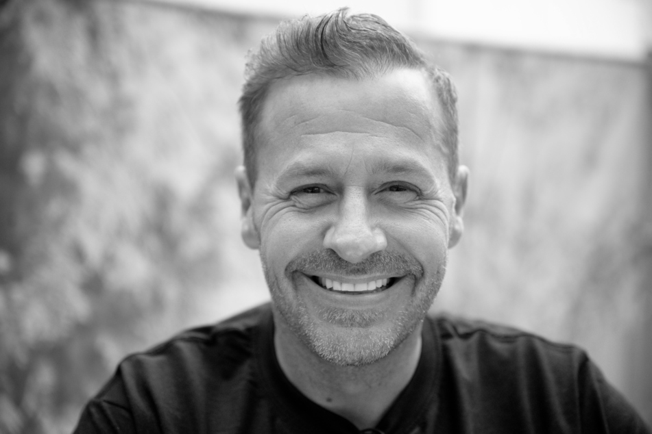 Willi Herren verstarb im Alter von 45 Jahren. Am 20. April 2021 fand man ihn in seiner Wohnung.