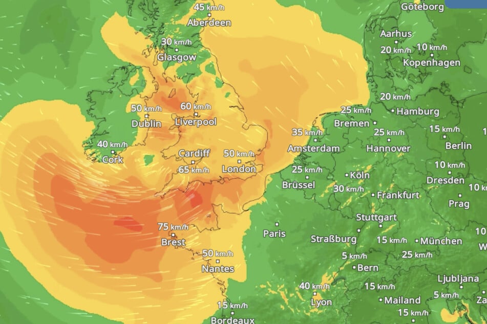 Auf dem Radarbild von Wetteronline.de sieht man, wie Sturmtief "Dagmar" Richtung Deutschland zieht.