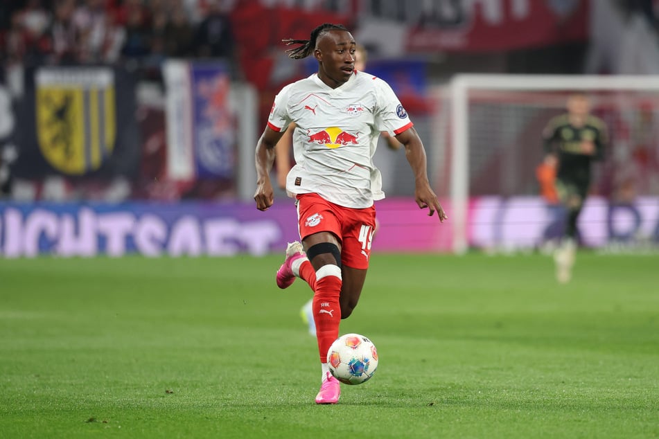 Yan Diomande (19) war DIE Entdeckung der vergangenen Bundesliga-Saison. Nun hat das Wettbieten um den Stürmerstar offenbar begonnen.