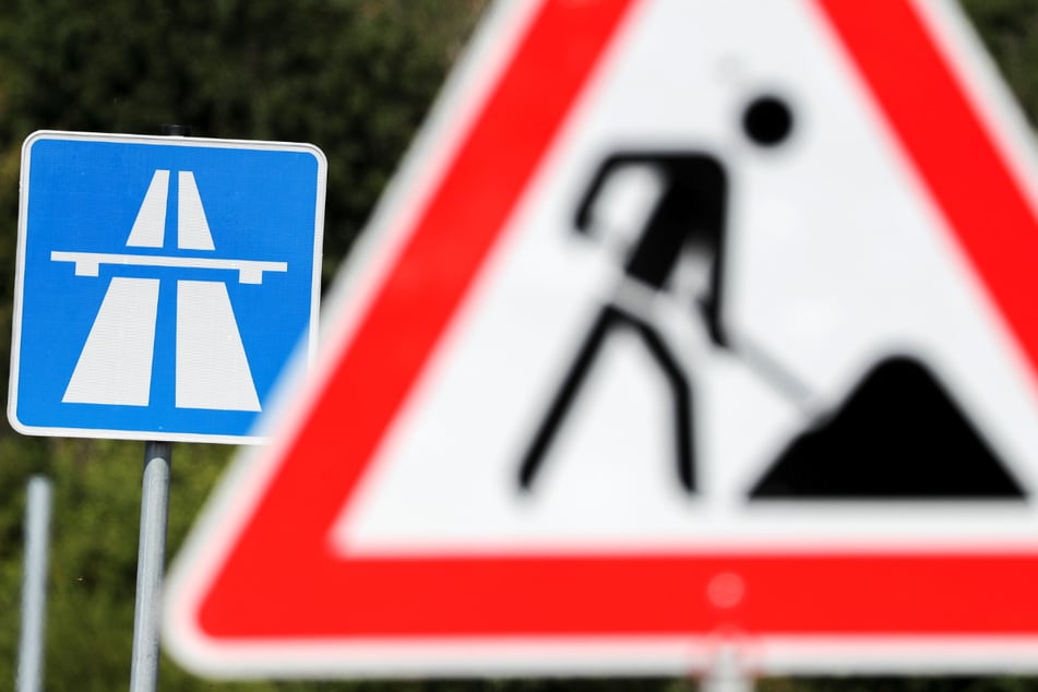Die Elbquerung wird durch Baustellen ein besonderes Hindernis.