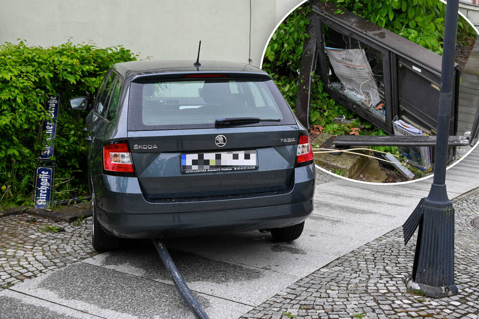 Rutschpartie nach Regen: Skoda kollidiert mit Hauswand