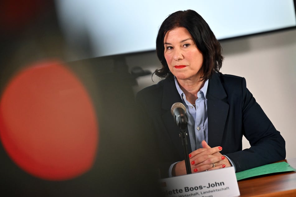 Thüringer Wirtschaftsministerin Colette Boos-John (56) stellte den Mittelstandsbericht in Erfurt vor. (Archivfoto)