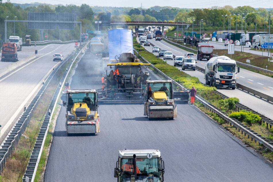 Auf Sachsens Autobahnen wird in diesem Jahr wieder fleißig gebaut - ganz zum Ärger der Autofahrer.