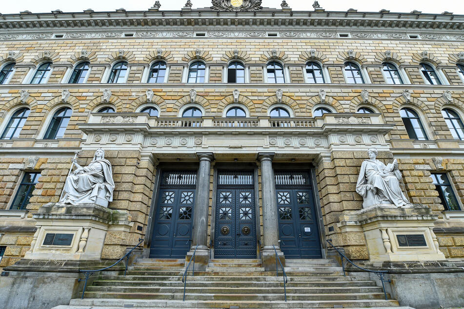 Der Fall soll bald vor dem Landgericht Dresden verhandelt werden.
