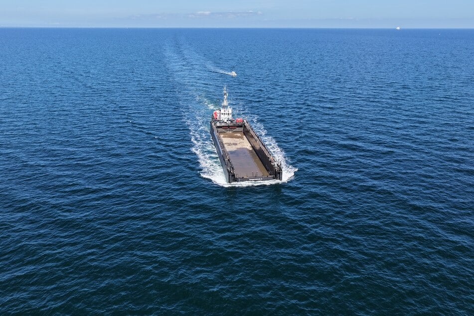 Das Eintreffen der Barge in Wismar dürfte nicht mehr lange dauern.