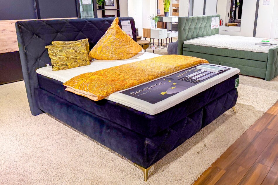 porta verkauft am Freitag (30.1.) viele Möbel zu Tiefpreisen