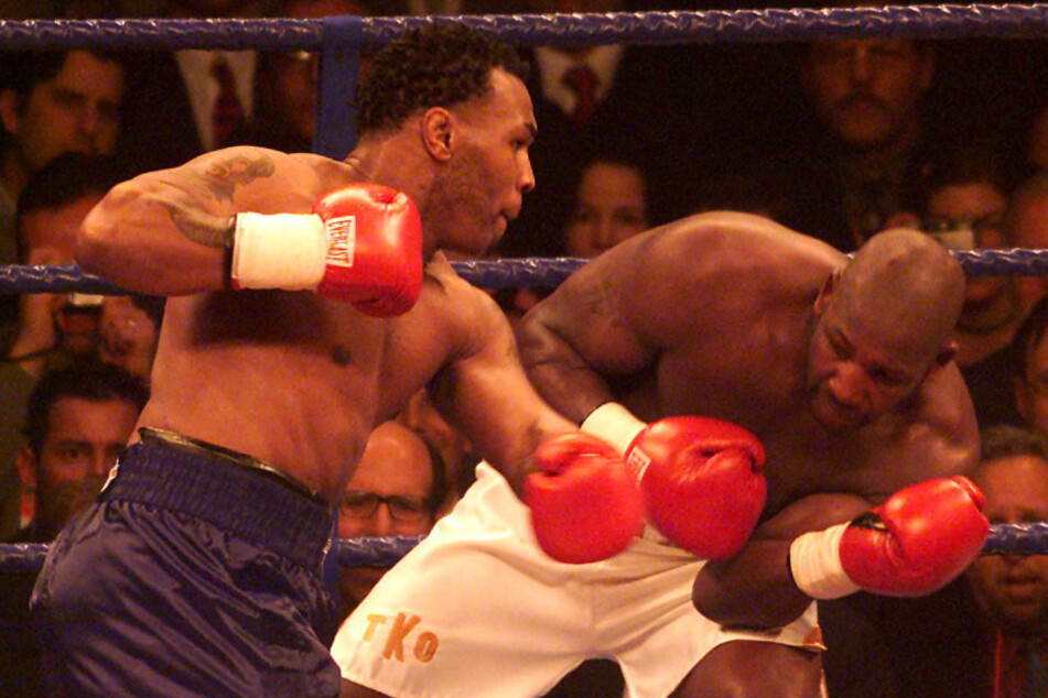 Er kämpfte schon gegen Mike Tyson und Vitali Klitschko: Ex-Boxer knockt Kneipenpöbler aus!