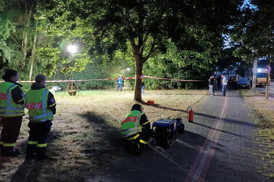 Im Ortsteil Geestemünde unweit des Flusses Geeste hat ein Passant die Leiche entdeckt.