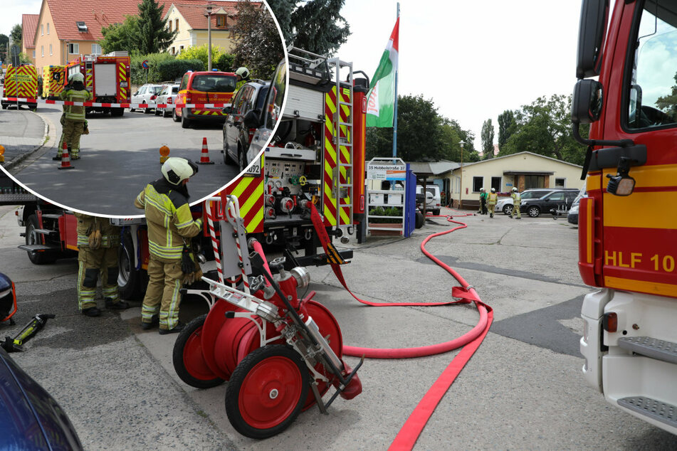 Dresden: Gasaustritt bei Autowerkstatt: Feuerwehreinsatz in Cotta!