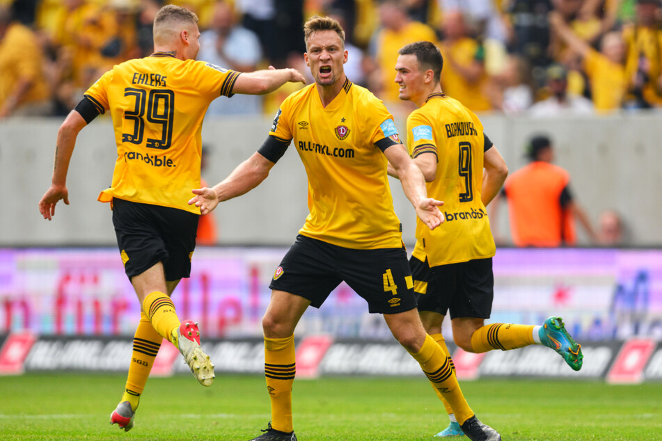 SG Dynamo Dresden vs. 1860 München - Rudolf-Harbig-Stadion