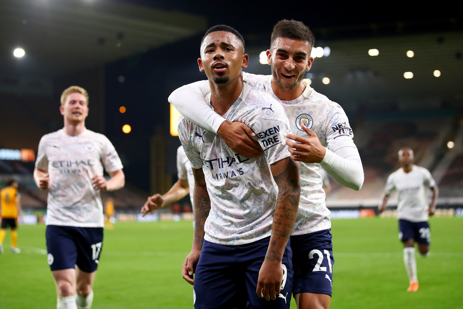 Gabriel Jesus (23) machte schließlich in der Nachspielzeit den Deckel drauf.