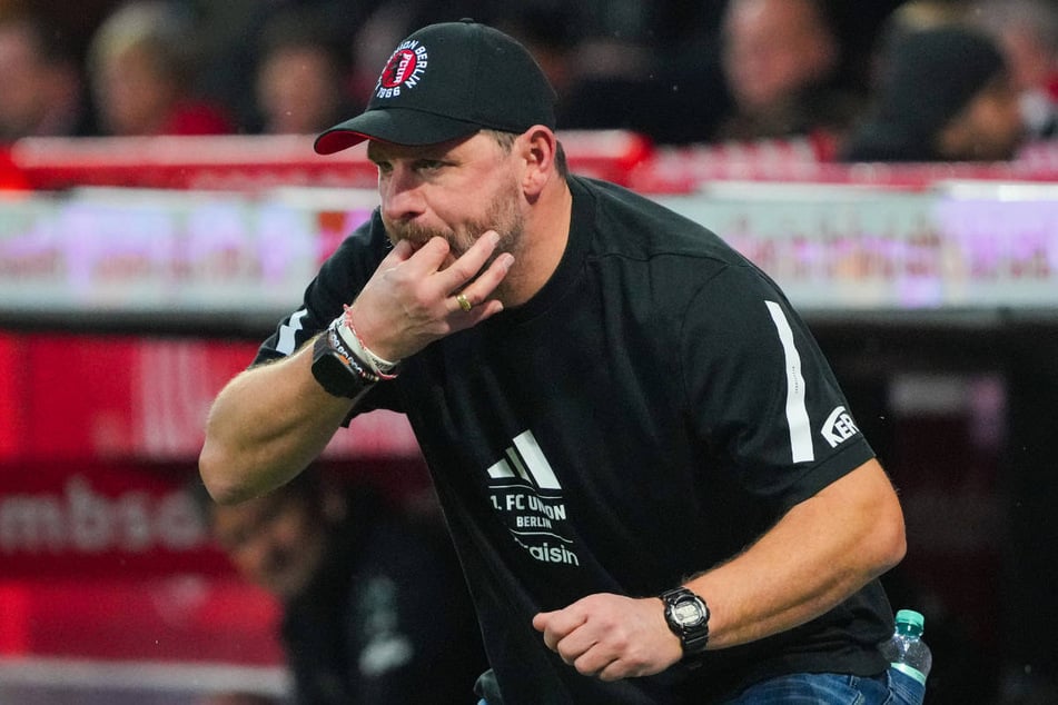 Steffen Baumgart (53) will mit Union Berlin den ersten Bundesliga-Sieg gegen Heidenheim holen.